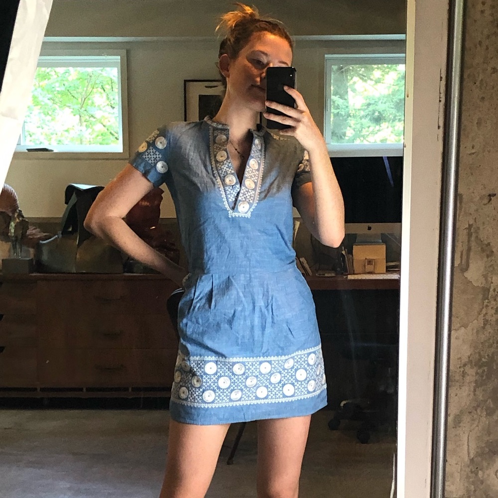 Madewell chambray dress with white stitch